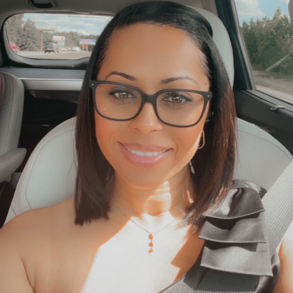 Meet your Posher, Michelle